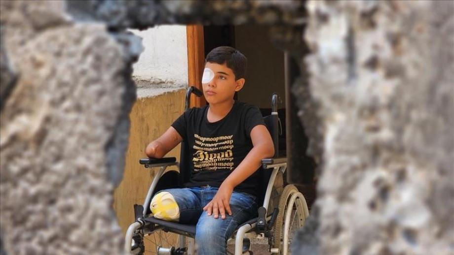 من المزرعة إلى الكرسي المتحرك… أحمد يحلم بخطوةٍ جديدة في غزة 