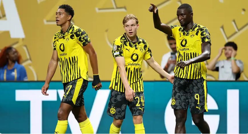 كأس العالم للأندية : دورتموند يُطيح بمونتيري ويضرب موعداً مع ريال مدريد