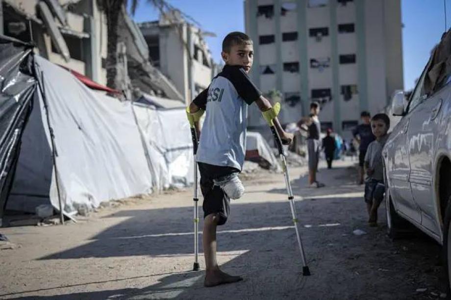 تدمير الجمعية "تأهيل المعاقين" في غزة يوقف 33 عامًا من العمل الإنساني  