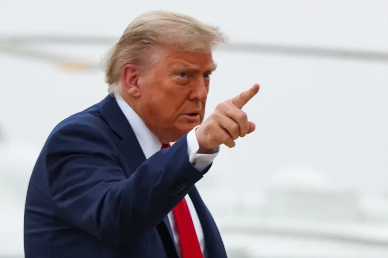 ترامب: سنساعد في معالجة التكدس بمضيق هرمز