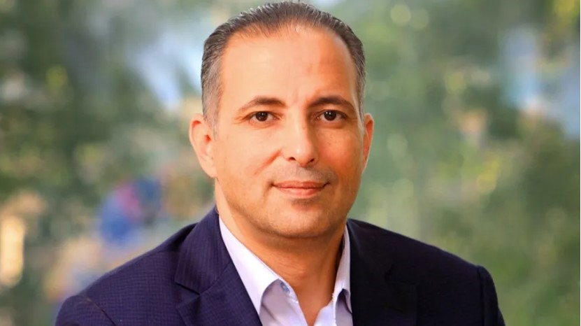 عن أي نواب تتحدثون؟