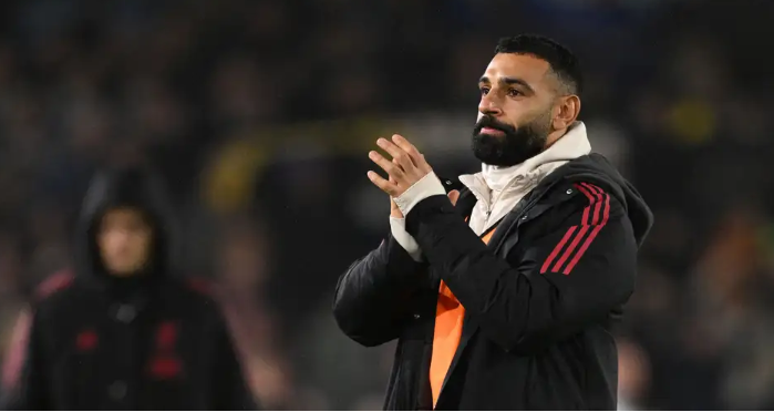 خطوة واحدة تفصل محمد صلاح عن الدوري السعودي