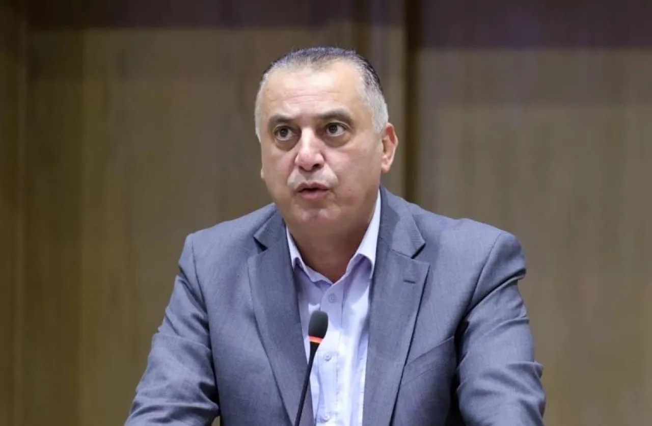 الظهراوي: من الأجدر بتقديم استقالته؟ المواطنون أم وزير الصناعة ومديرة المواصفات؟