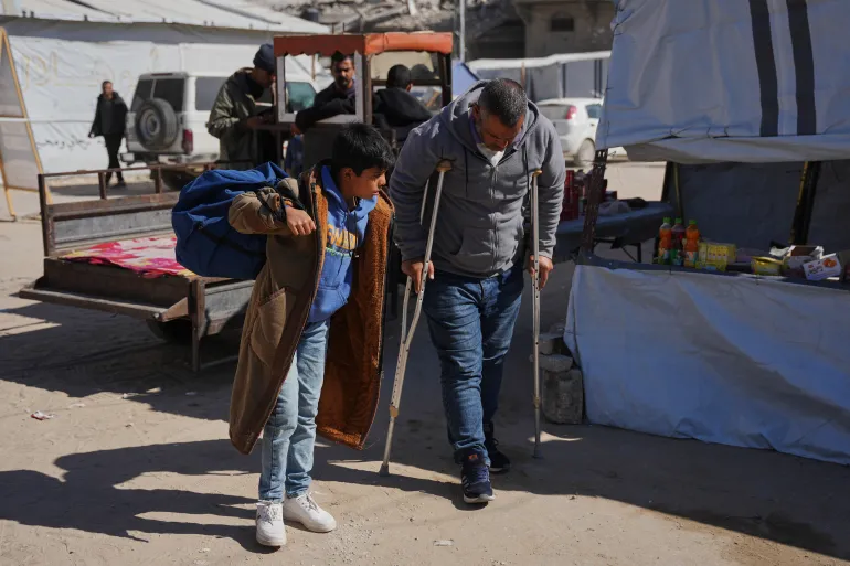 عودة 46 فلسطينيا إلى غزة عبر معبر رفح