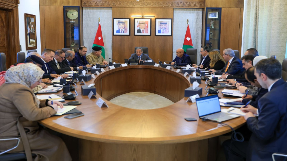 حسّان يوجه باتخاذ الإجراءات لمنع الاحتكار وتطبيق القانون بحزم بحق أي مخالف