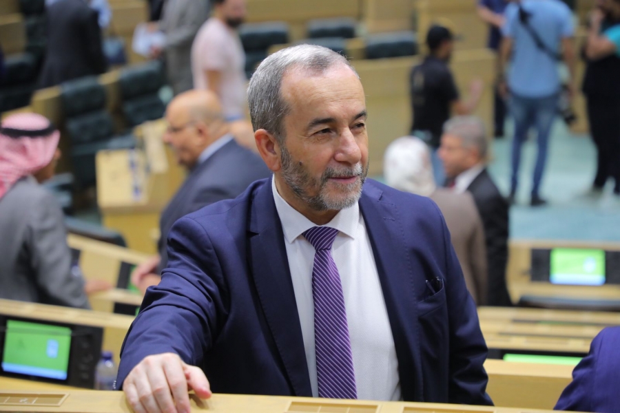 مشوقة يسأل الحكومة عن عقوبات إزعاج الاحتفالات السياحية ليلا