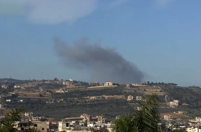 هجوم صاروخي مكثف من لبنان باتجاه الاراضي المحتلة