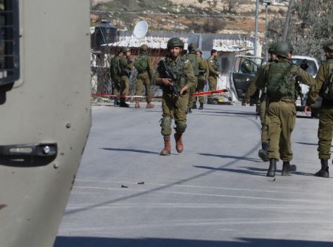 استشهاد فلسطيني برصاص الاحتلال شمال القدس واقتحامات للمستوطنين في الأقصى