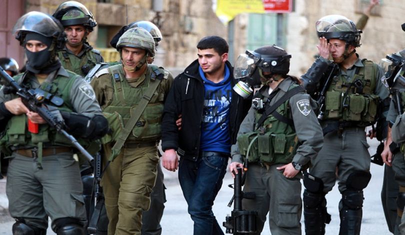 الاحتلال يعتقل 4 فلسطينيين من نابلس 