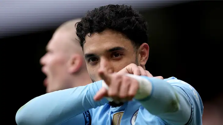 مرموش يلقي الكرة في ملعب برشلونة ..  وأتلتيكو يتربص!