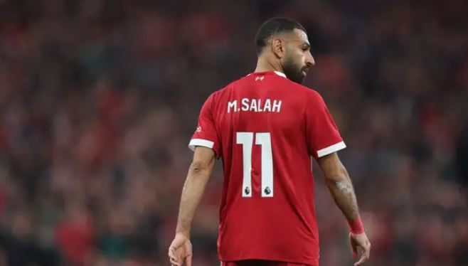 محمد صلاح يفجر غضب نجم ليفربول