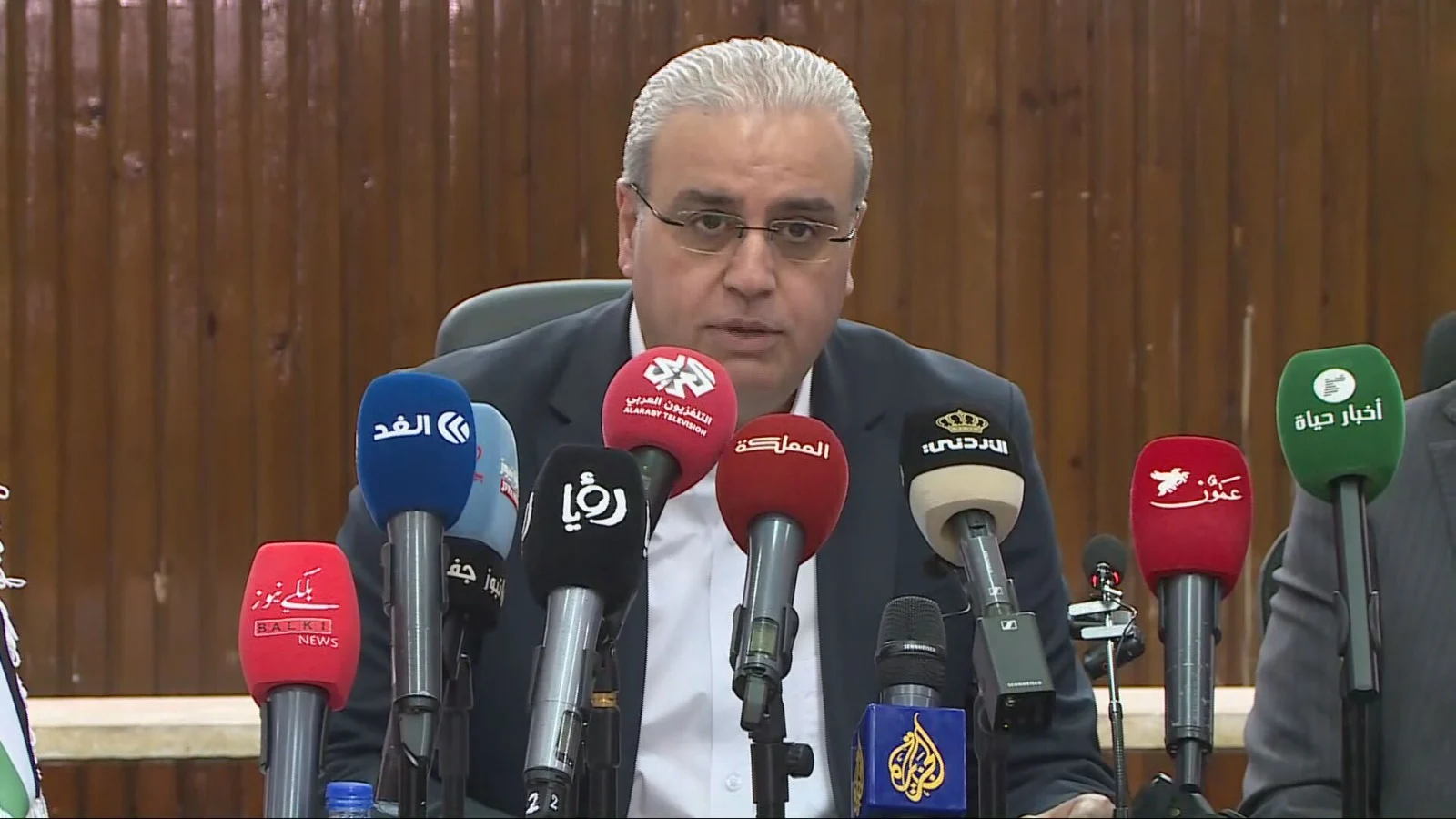 وزير الصحة: 27 حالة لا زالت تتلقى العلاج في المستشفيات إثر حادثة إطلاق النار في الكرك