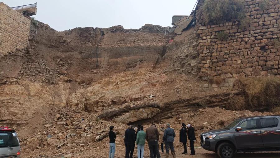 مواطنون: "شاطرين بتشكيل اللجان وفي النهاية الحق على «المزراب»"