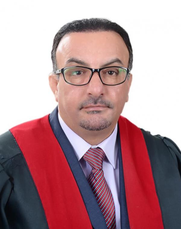 النسعه يهنئ الدكتور العويمر