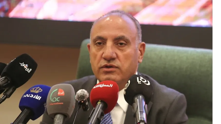 الشواربة : شركات خاصة ستتولى جمع نفايات العمّانيين