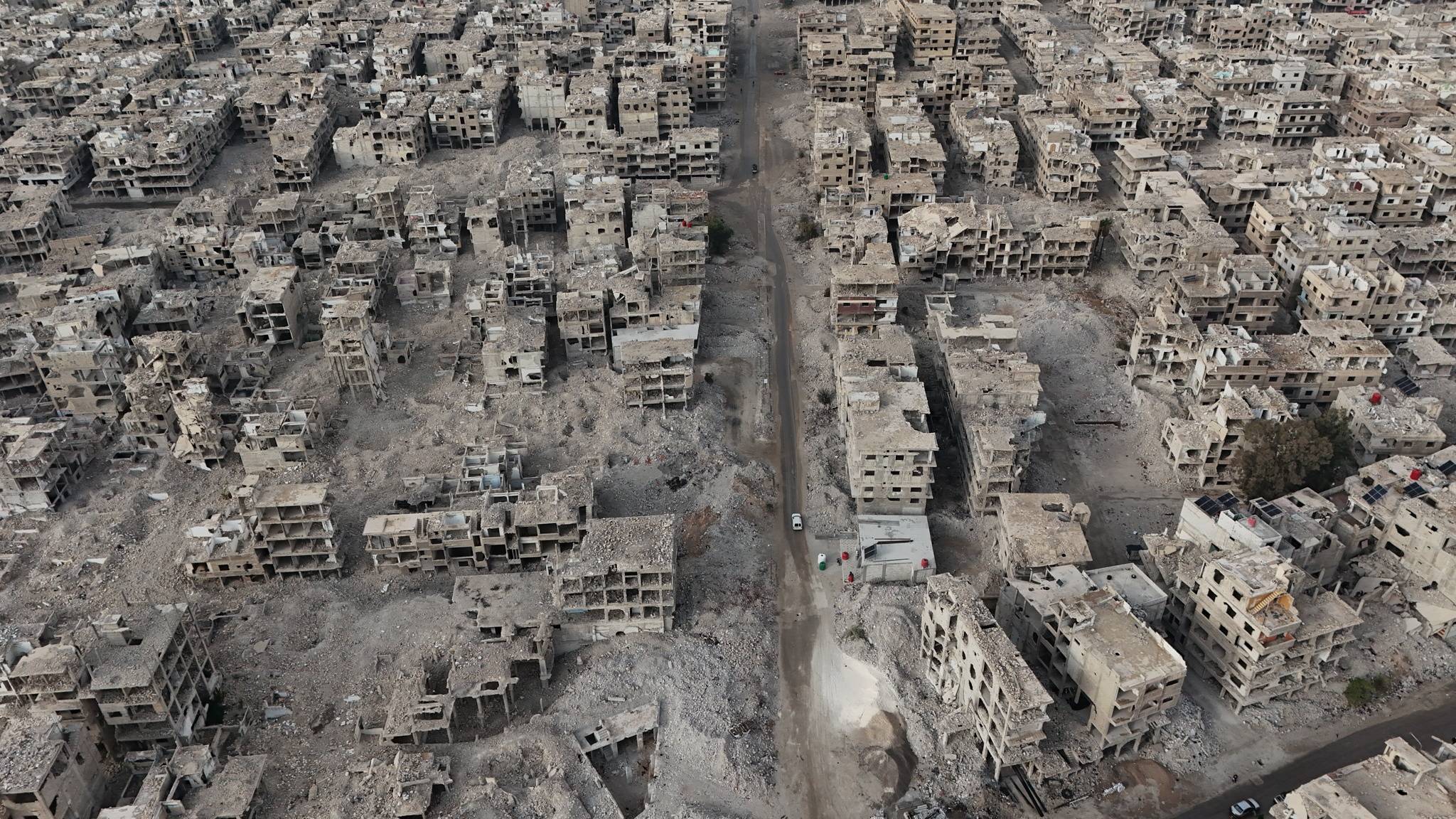 معارك الظل في سوريا ..  محاربة «داعش» وإعادة بناء الدولة