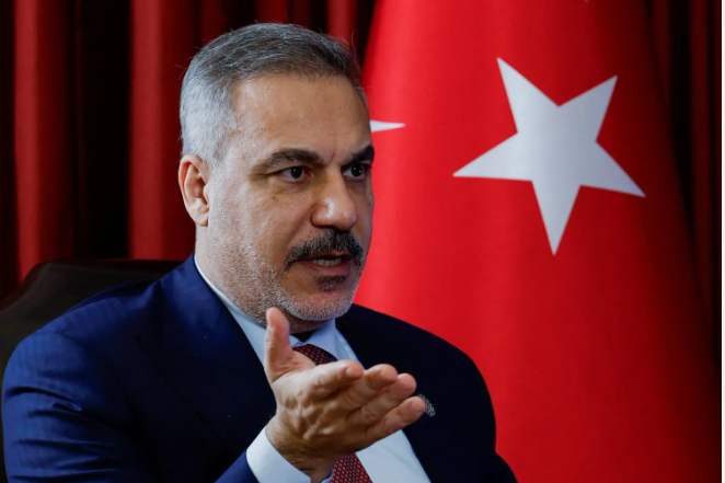 تركيا: القوات الكردية يجب أن تخضع لقيادة الحكومة السورية