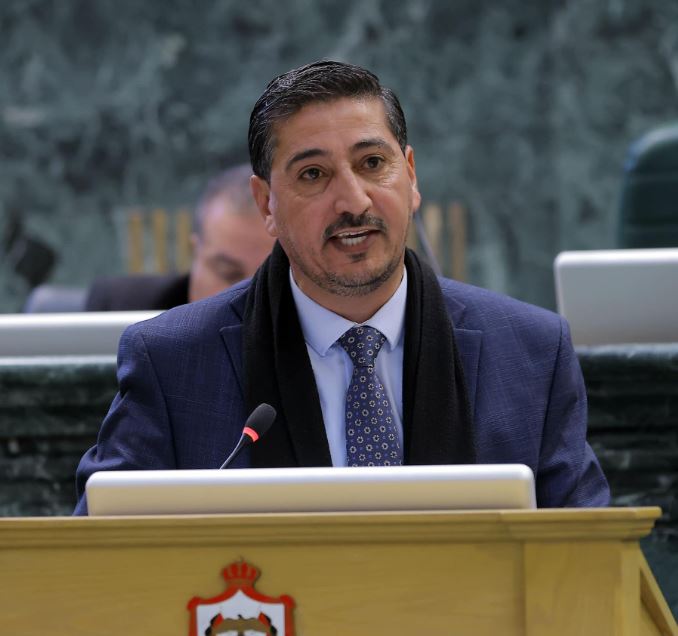  القطاونة يطالب بشمول المستخدمين المدنيين في الجيش العربي بالمكرمة والإسكان ونهاية الخدمة