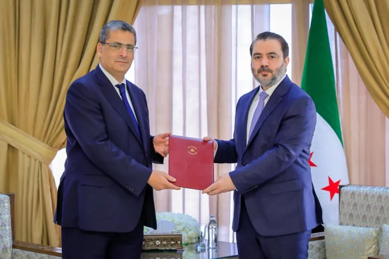 لبنان يعين سفيرا لدى سوريا منهيا شغورا دام 4 سنوات