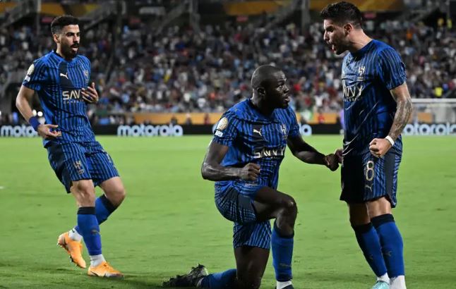 الاتحاد السعودي يحاول إقناع الهلال بالتراجع عن قراره بشأن "السوبر "