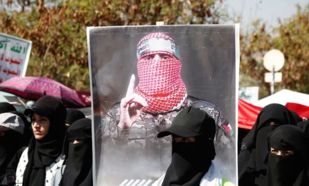 اختارنا الله  ..  رسالة مؤثرة من شقيق الناطق العسكري