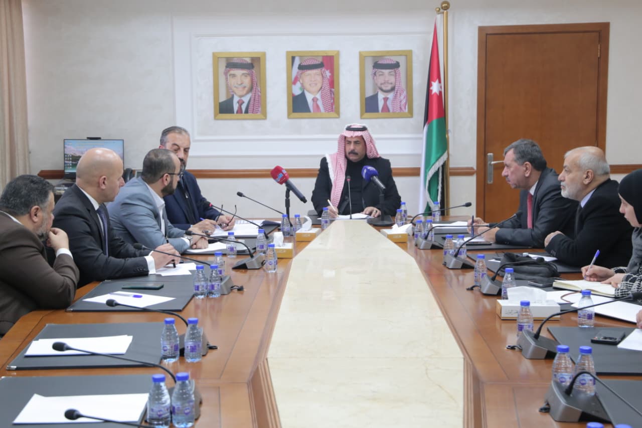 "النقل النيابية" تبحث جاهزية الأرصاد الجوية ودقتها في التنبؤات المناخية