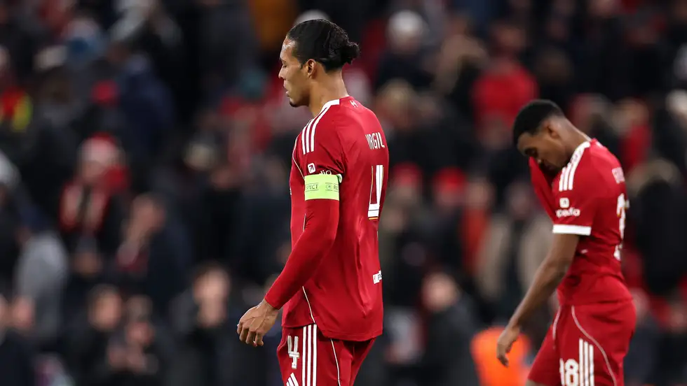 انهيار لم يحدث منذ 70 عاما ..  أرقام كارثية لليفربول أمام آيندهوفن