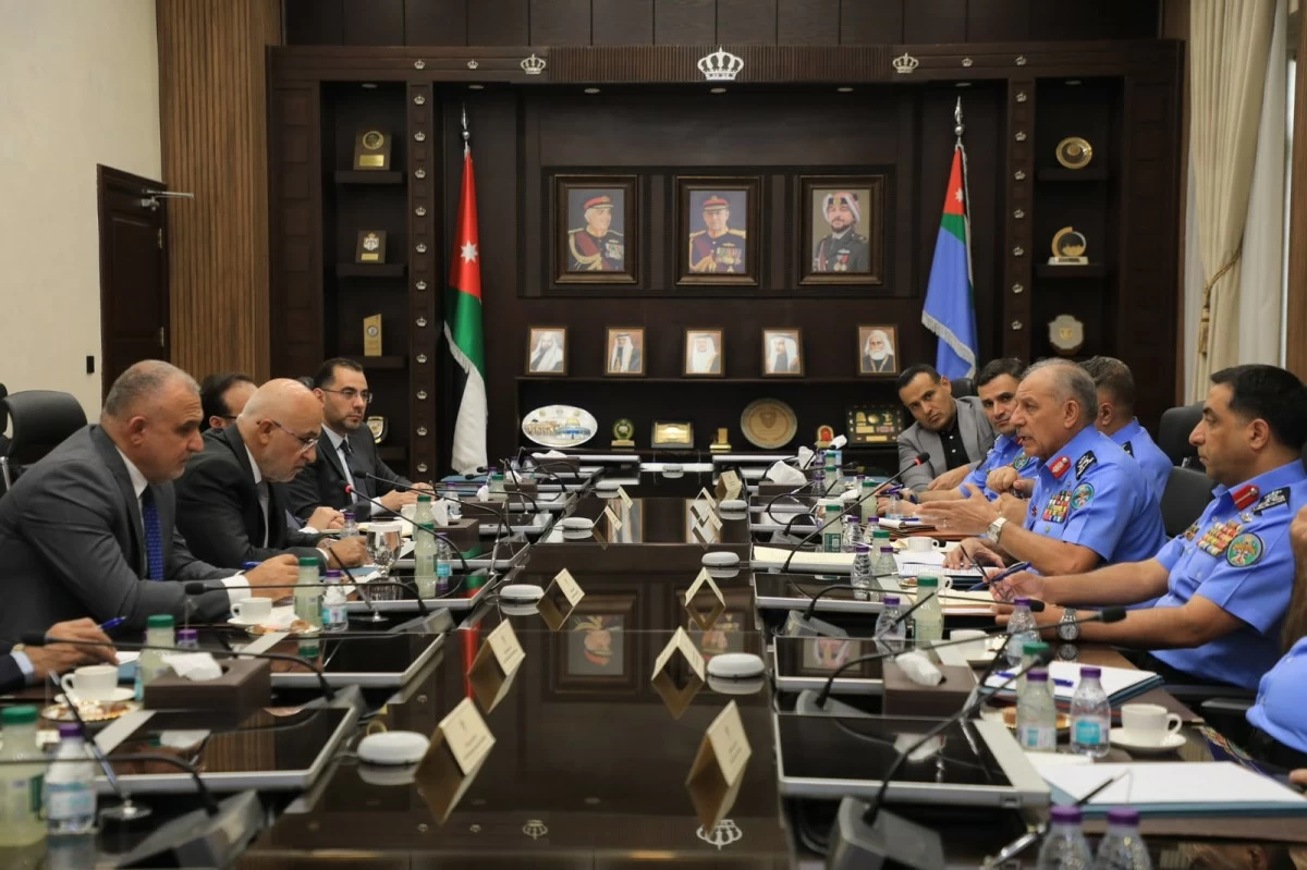 الأمن العام و"المستقلة للانتخاب" يبحثان أوجه التعاون والتنسيق المشترك