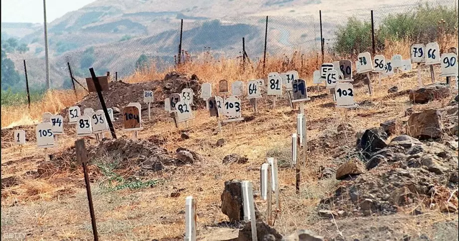 الاحتلال يُواصل احتجاز 776 شهيدًا في مقابر الأرقام وثلاجات الموتى 