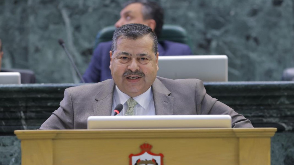 النائب الحنيطي يسائل الحكومة عن مبررات إعفاء حفل "هيفاء وهبي"في عمّان من الضرائب