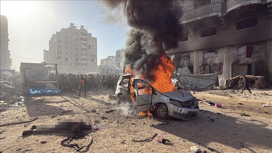 مجازر داميَّة ..  شهداء بقصف الاحتلال دوريات شرطة ومنزلاً في غزة وخانيونس 