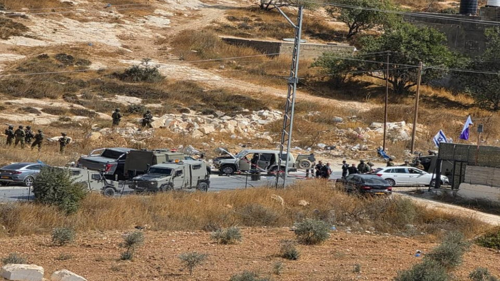 شهيد وإصابتان إحداهما خطيرة برصاص الاحتلال جنوب شرق الخليل