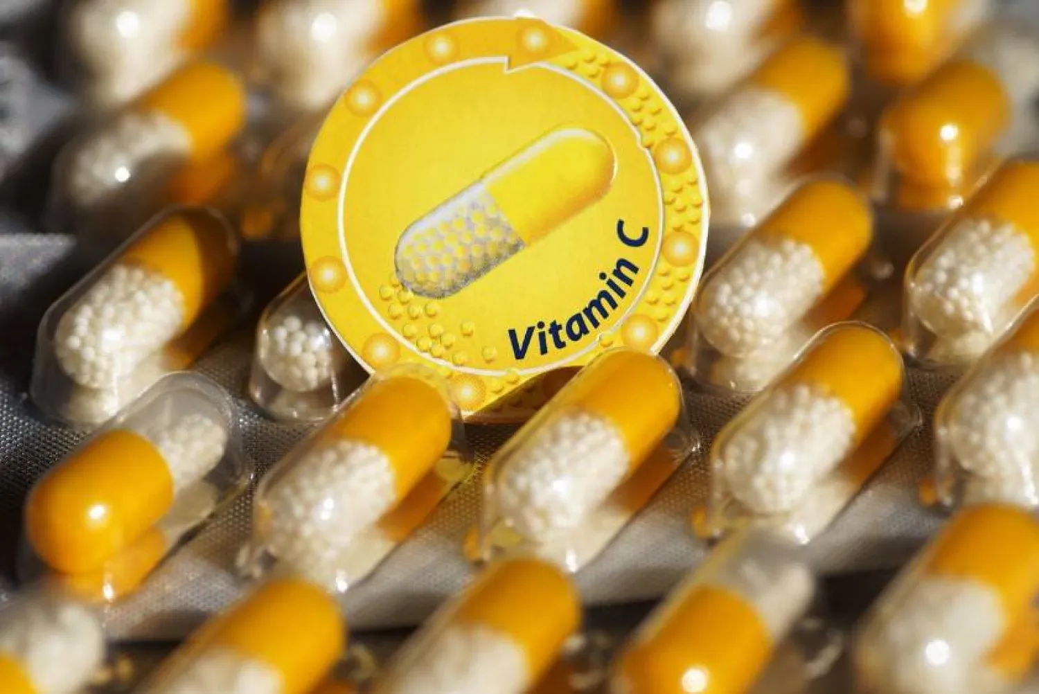 ماذا يحدث للجسم عند الإفراط في فيتامين «سي»؟ 