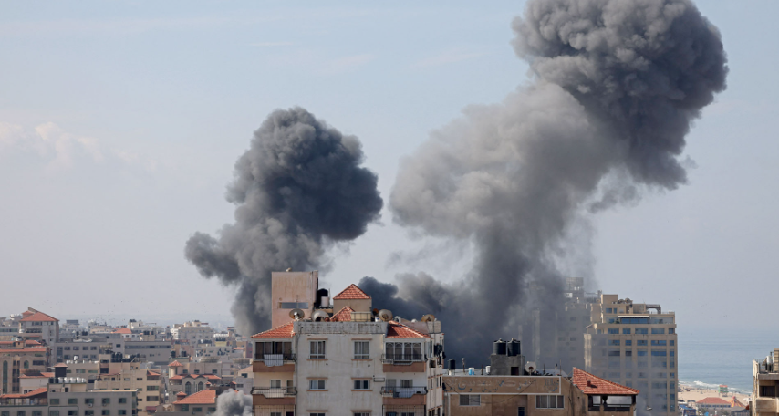 غزة تحت النار: غارات ونسف منازل واستشهاد نازحين