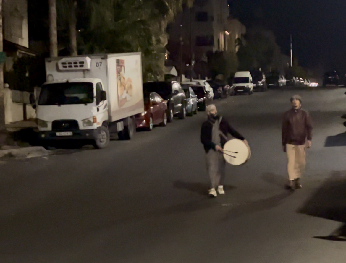 " المسحراتي "