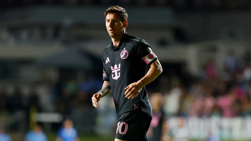 ما القنوات الناقلة لمباراة أورلاندو سيتي وإنتر ميامي في الدوري الأمريكي 2026؟ وكيف تشاهدها عبر الإنترنت؟