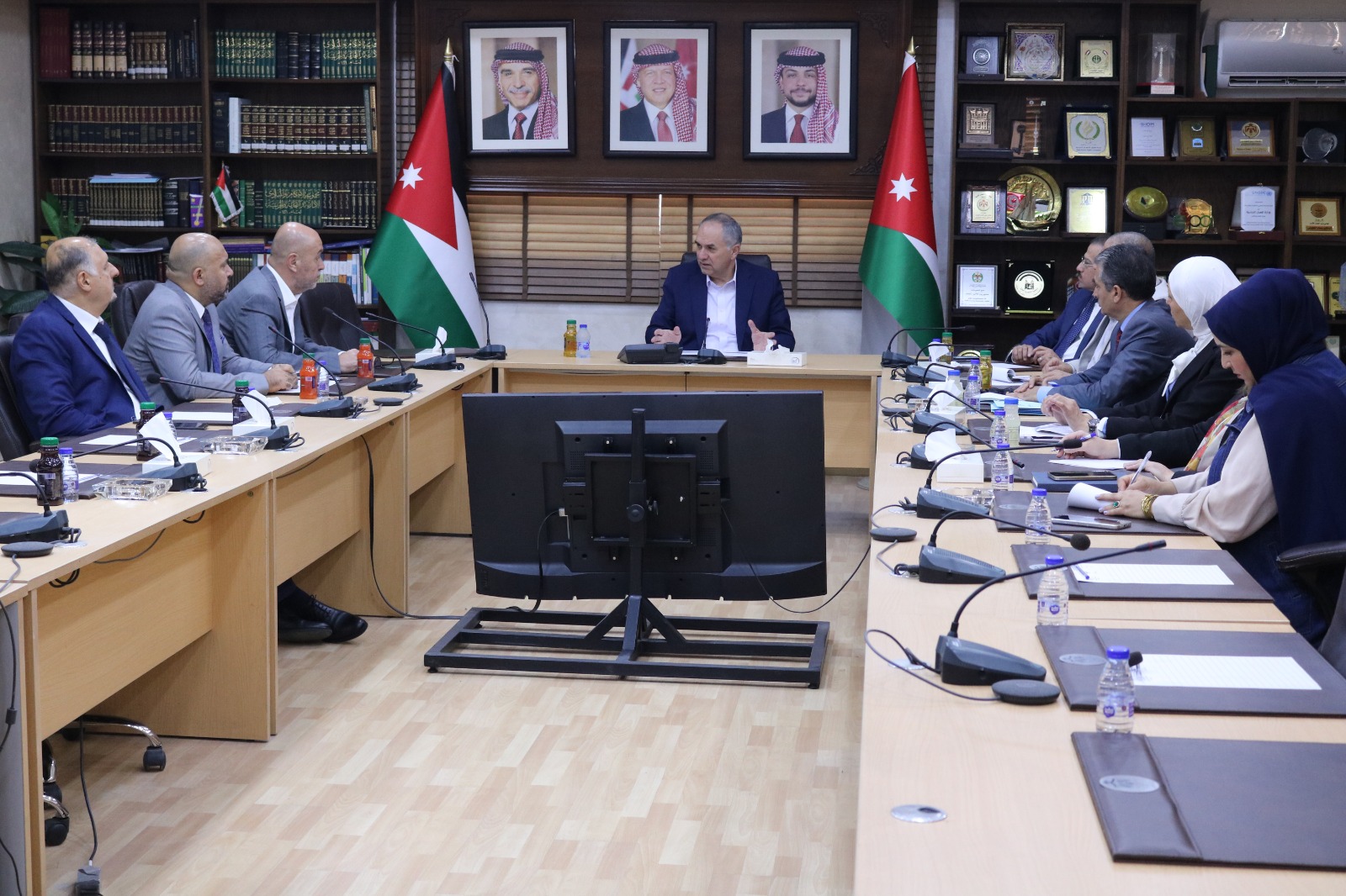 وزير العدل يلتقي وفداً من الجمعية الاردنية للمقدرين العقاريين 