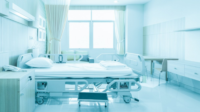 اتحاد العمال: إنهاء قضية 450 عاملا في مستشفيات الصحة