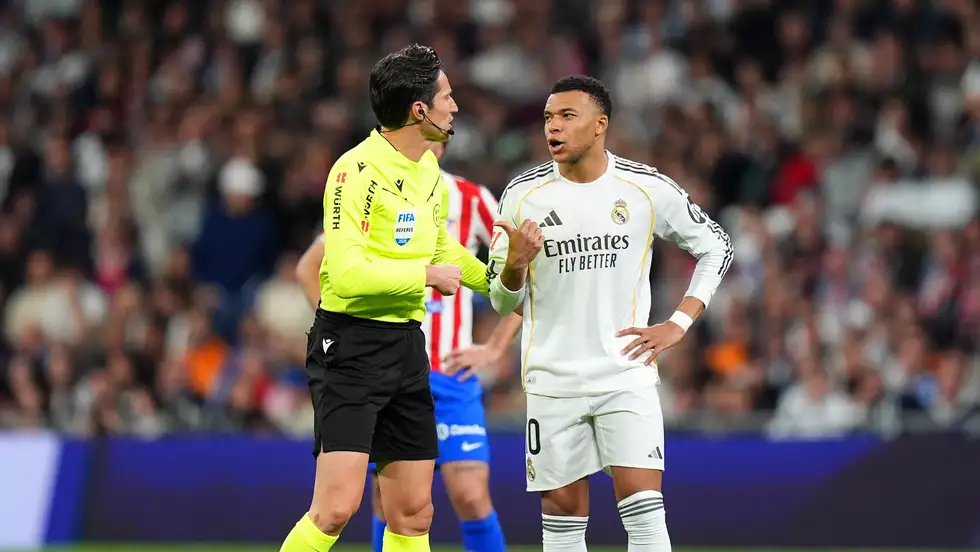 رحلات سرية ..  كواليس جديدة للخلاف بين مبابي وريال مدريد