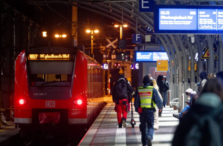 إصابة رجلين بجروح خطيرة في حادث إطلاق نار بألمانيا