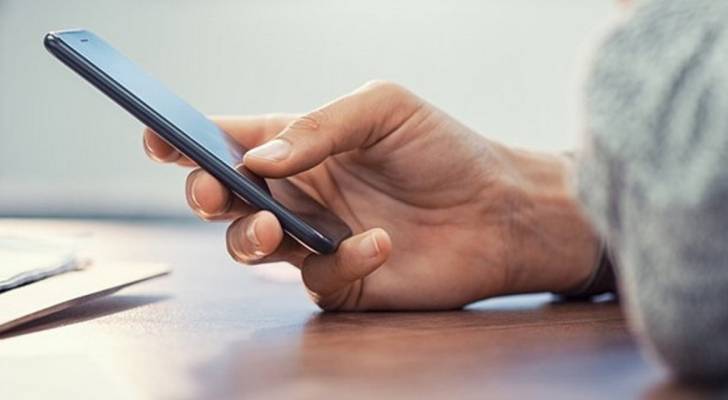 شكاوى واسعة من فواتير قديمة وملاحقات تحصيل في قطاع الاتصالات