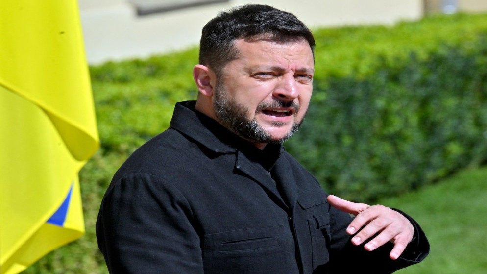 زيلينسكي: كوريا الشمالية تستعد لنشر 10 آلاف جندي في روسيا