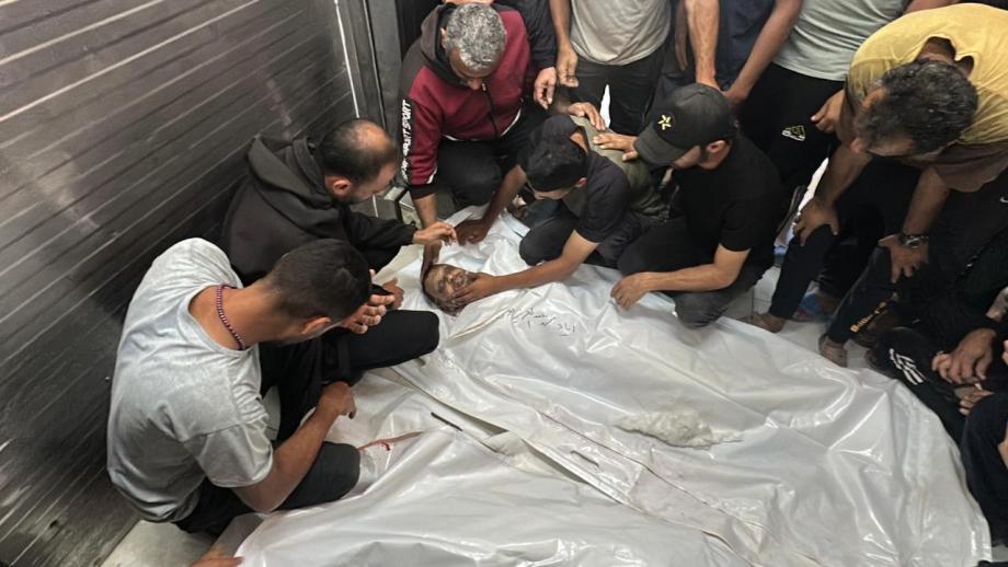 خروقات إسرائيلية متواصلة ..  قصف وإطلاق نار في مناطق عدة بغزة  