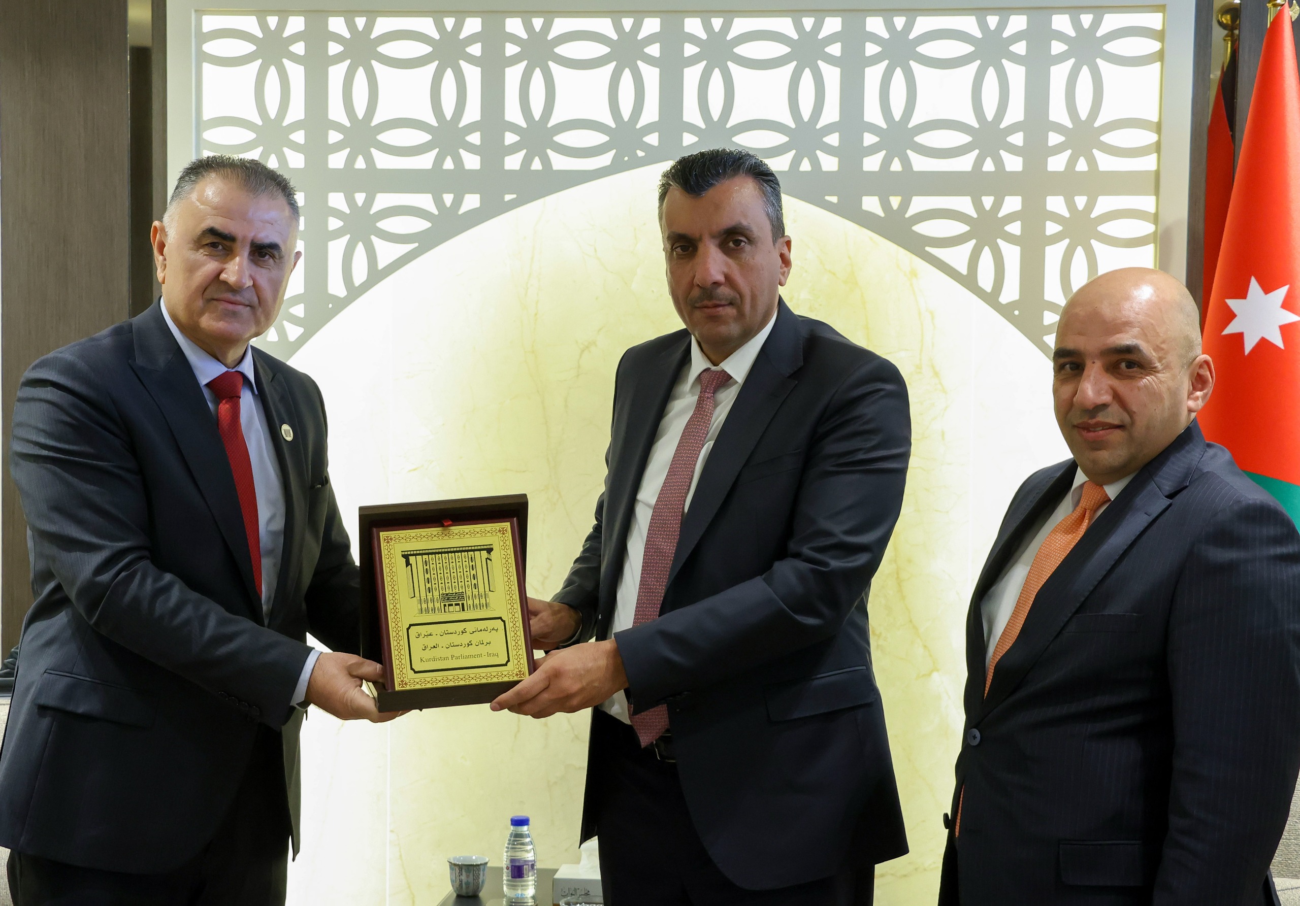 الغويري يستقبل وفدًا من الأمانة العامة لبرلمان إقليم كردستان العراق