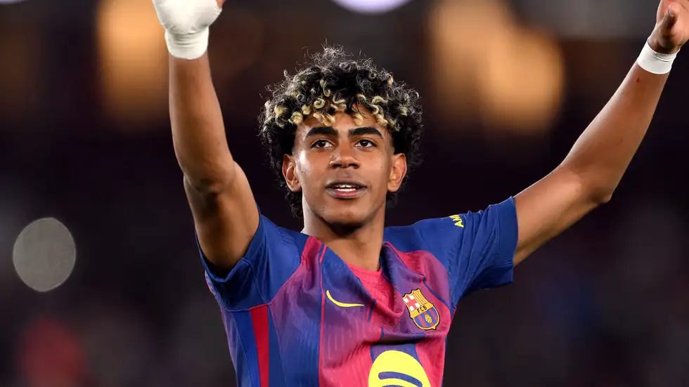 استفزاز صريح ..  رسالة غريبة من يامال بعد الديربي الكتالوني