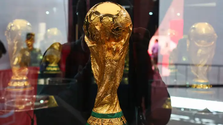 فكرة مجنونة ..  فيفا يدرس قرارًا جديدًا في كأس العالم