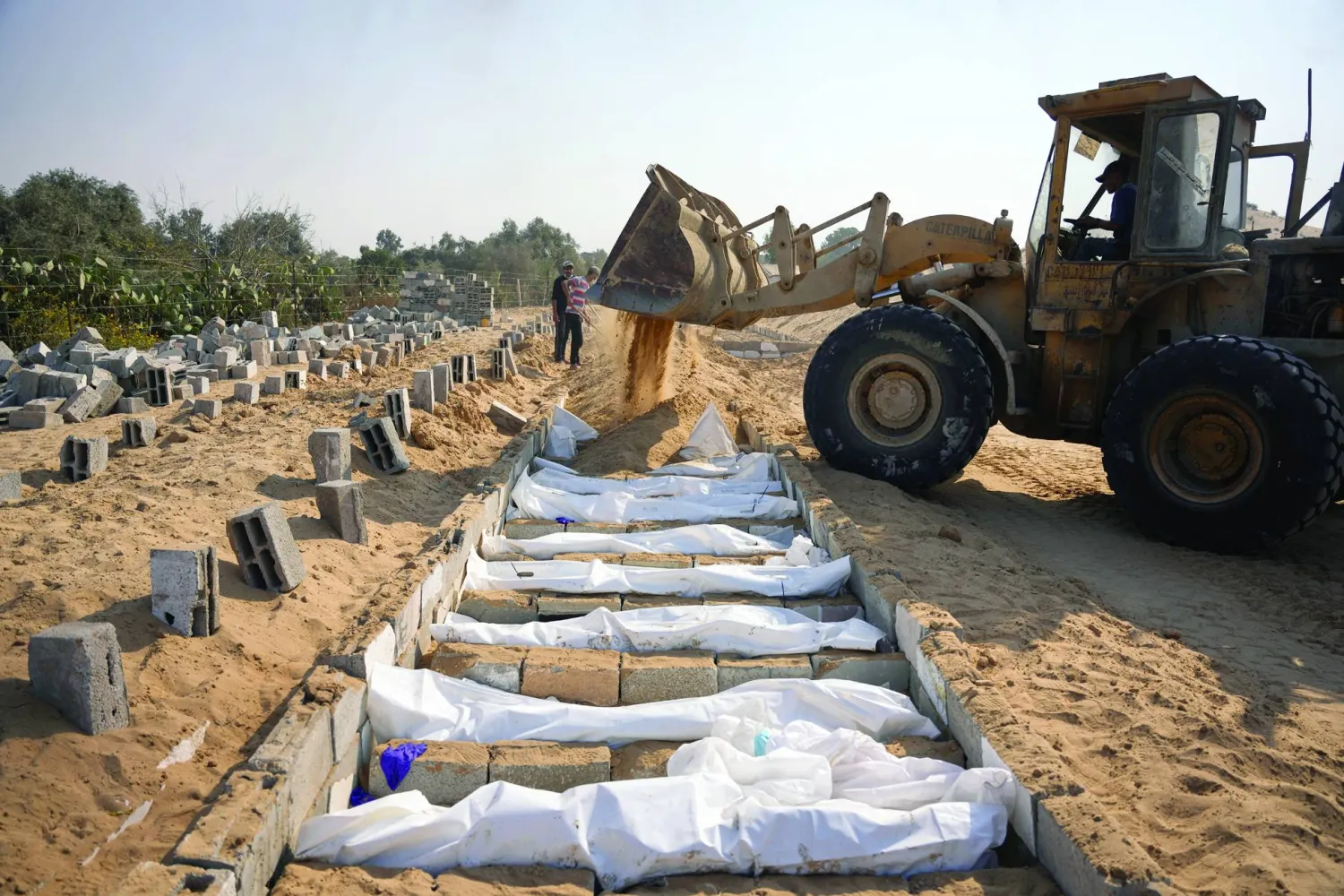 «مقبرة الأحياء» تفضح التعذيب الإسرائيلي للأسرى