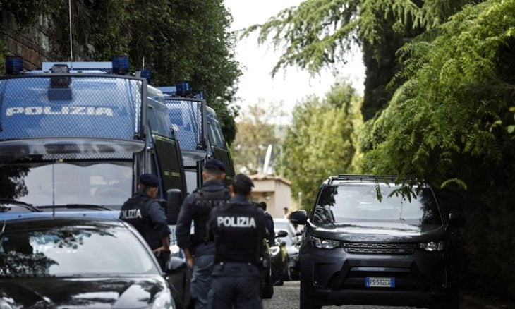 مقتل 3 عناصر من الشرطة الإيطالية بانفجار شمالي البلاد 