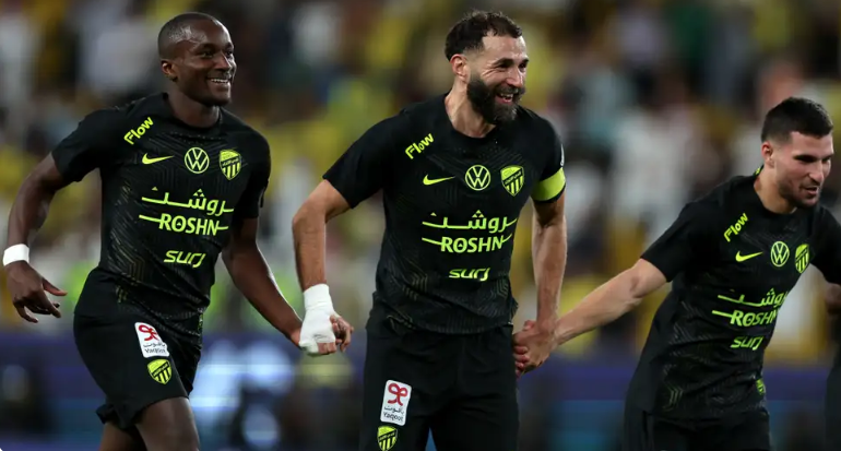 هدية من الاتحاد ..  ميركاتو الدوري السعودي برائحة العطور الفرنسية
