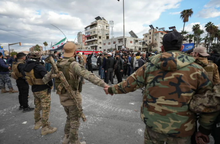 احتجاجات في الساحل السوري رافقتها صدامات